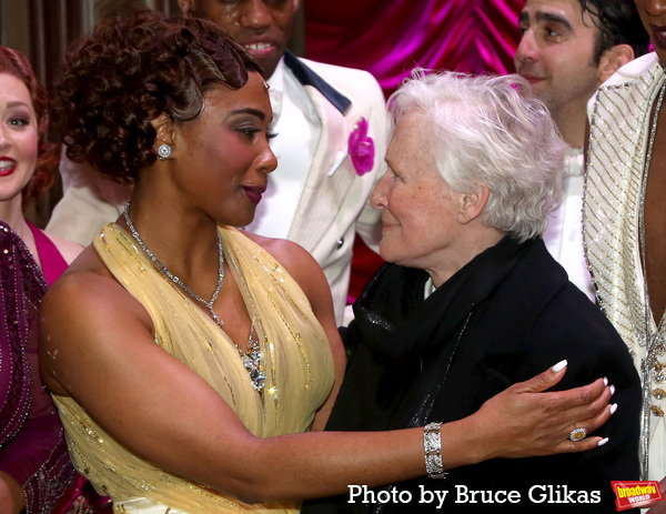 Photos: Glenn Close Visits SOME LIKE IT HOT Image