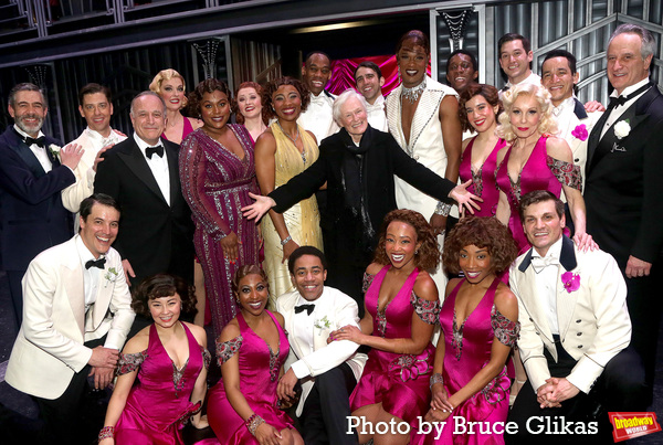 Glenn Close with the cast of 