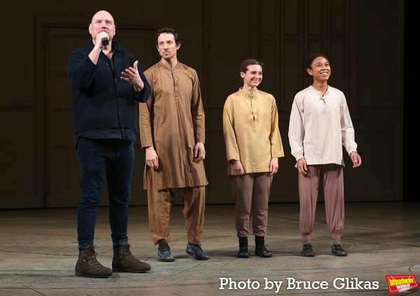 Photos: The Company of LIFE OF PI Meets the Press! Image