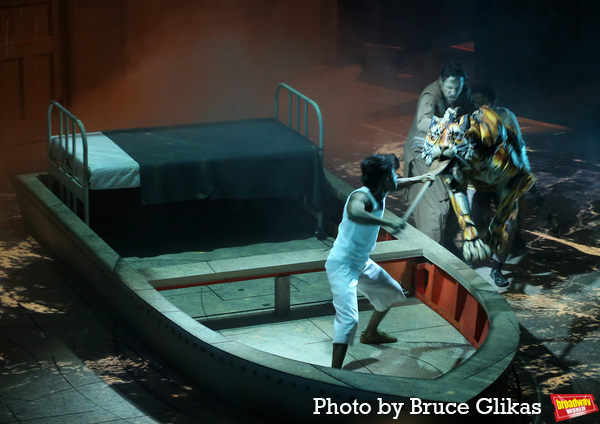 Photos: The Company of LIFE OF PI Meets the Press! Image