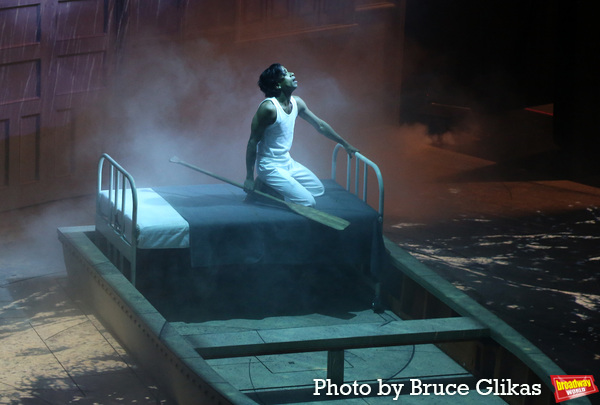 Photos: The Company of LIFE OF PI Meets the Press! Image