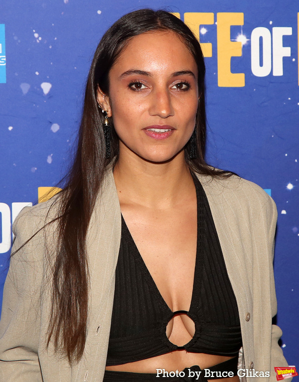 Photos: The Company of LIFE OF PI Meets the Press! Image
