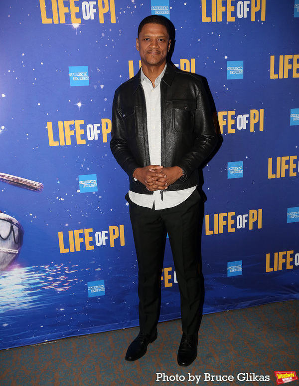Photos: The Company of LIFE OF PI Meets the Press! Image