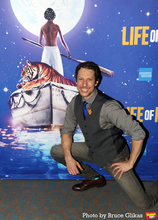 Photos: The Company of LIFE OF PI Meets the Press! Image