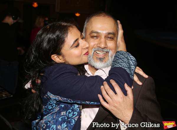Photos: The Company of LIFE OF PI Meets the Press! Image
