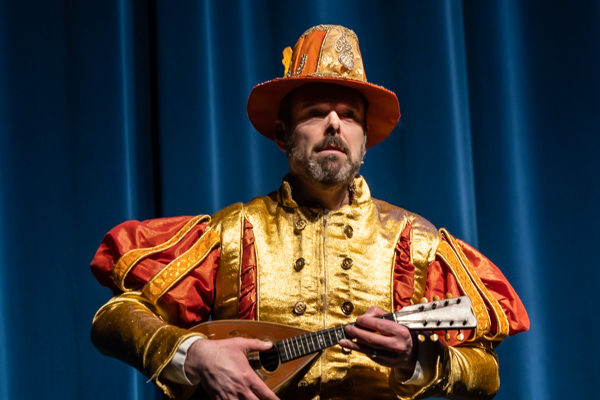Photos: First look at Gallery Players' SOMETHING ROTTEN Image