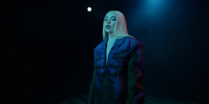 Video: Ava Max Reveals Official Visualizer for 'Ghost' Video