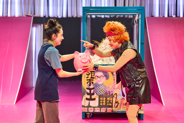 Photos: First Look At Sheffield Theatres' THE GOOD PERSON OF SZECHWAN Image