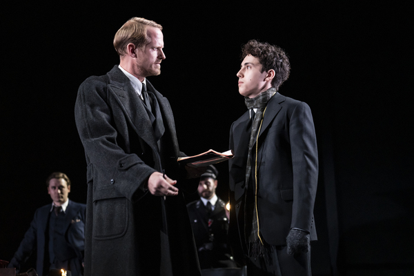 Photos: See Joshua Malina, Brandon Uranowitz & More in New LEOPOLDSTADT Images Image