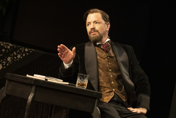 Photos: See Joshua Malina, Brandon Uranowitz & More in New LEOPOLDSTADT Images Image