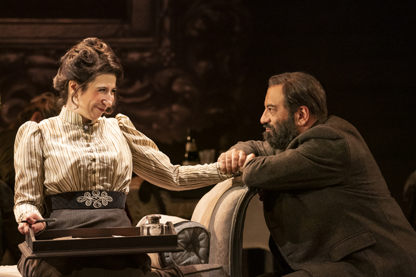 Photos: See Joshua Malina, Brandon Uranowitz & More in New LEOPOLDSTADT Images Image