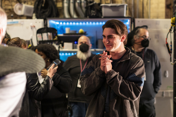 Photos: Alanis Morissette Visits The Cast Of JAGGED LITTLE PILL Backstage At The National Theater Image