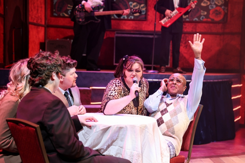 Review: THE WEDDING SINGER at Lyric Arts Image