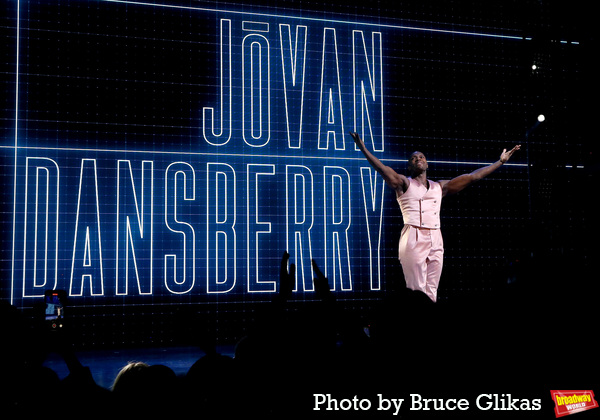 Photos: Bob Fosse's DANCIN' Takes Opening Night Bows Image