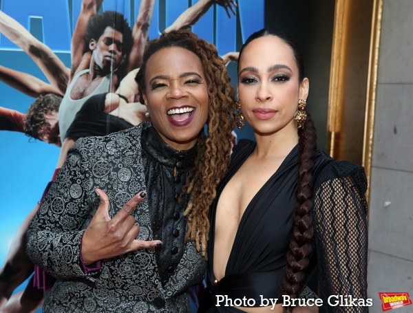 Photos: DANCIN' Company Walks the Red Carpet on Opening Night Image