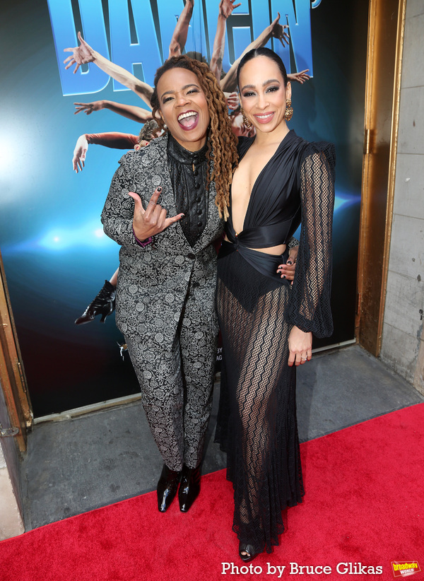 Photos: DANCIN' Company Walks the Red Carpet on Opening Night Image