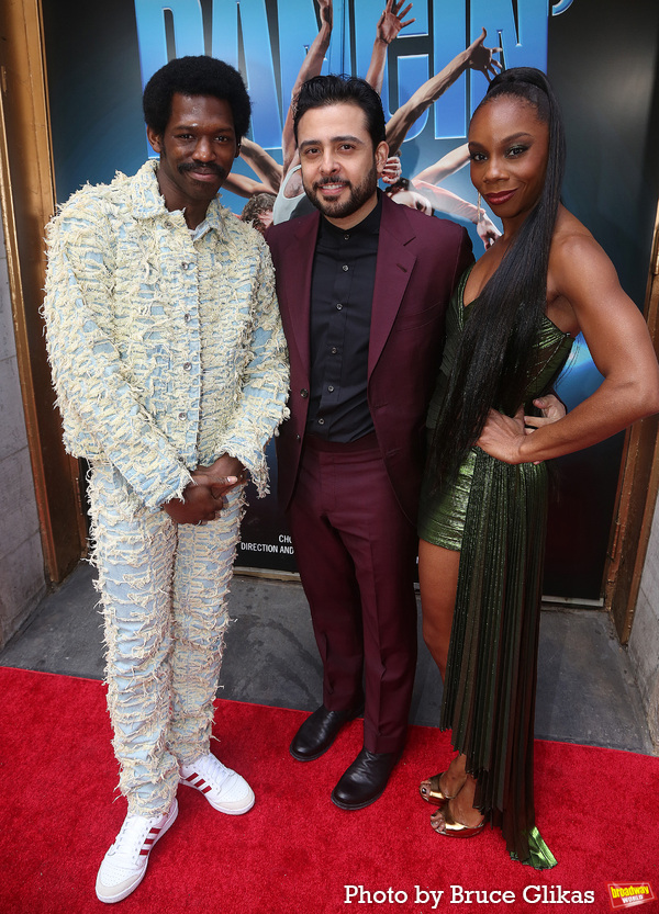 Photos: DANCIN' Company Walks the Red Carpet on Opening Night Image