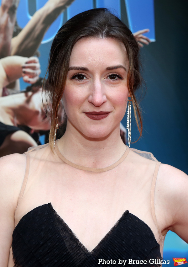 Photos: DANCIN' Company Walks the Red Carpet on Opening Night Image