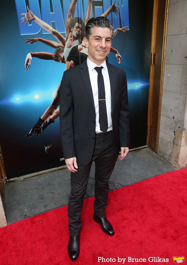Photos: DANCIN' Company Walks the Red Carpet on Opening Night Image