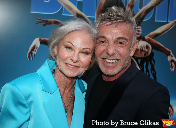 Photos: DANCIN' Company Walks the Red Carpet on Opening Night Image