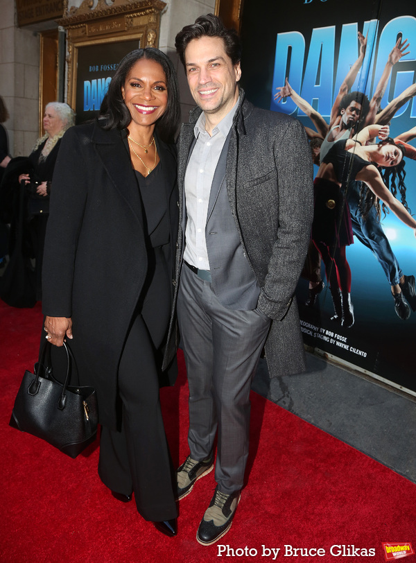 Photos: Stars Walk the Red Carpet for Opening Night of DANCIN' Image
