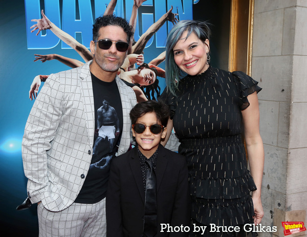 Photos: Stars Walk the Red Carpet for Opening Night of DANCIN' Image