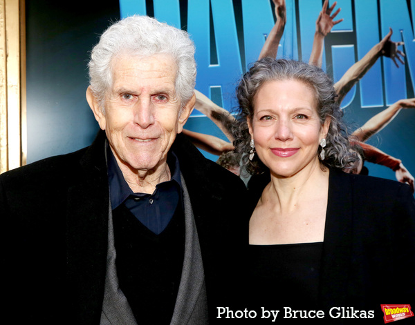 Photos: Stars Walk the Red Carpet for Opening Night of DANCIN' Image