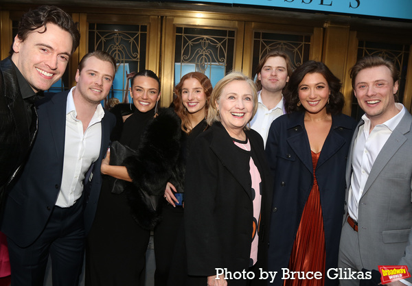 Photos: Stars Walk the Red Carpet for Opening Night of DANCIN' Image