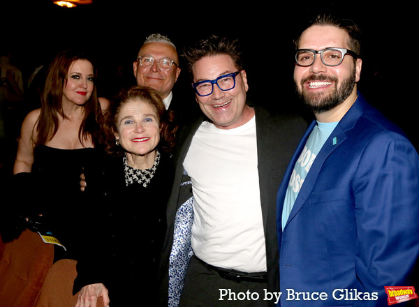 Photos: Stars Walk the Red Carpet for Opening Night of DANCIN' Image