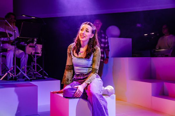 Photos: First Look at KILLING THE CAT at Riverside Studios Image