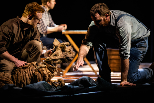 Photos: First Look at OF MICE AND MEN at Birmingham Rep Image