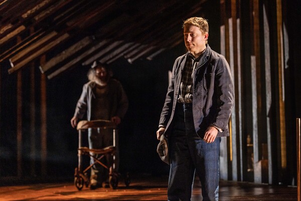 Photos: First Look at OF MICE AND MEN at Birmingham Rep Image