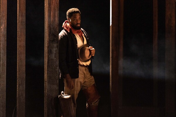 Photos: First Look at OF MICE AND MEN at Birmingham Rep Image