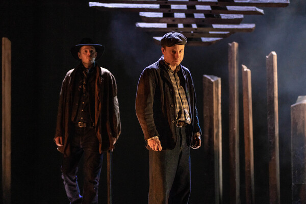 Photos: First Look at OF MICE AND MEN at Birmingham Rep Image
