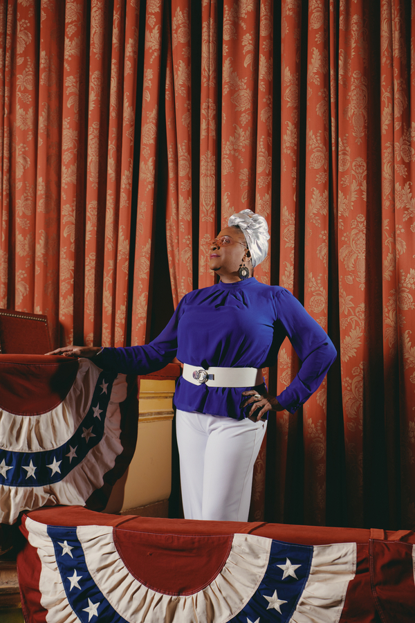 Photos: Check Out All New Portraits of the Cast of PARADE Image