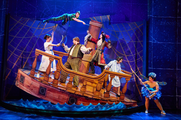 Photos: First Look at PETER PAN GOES WRONG on Broadway Image