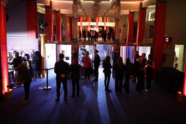 Photos: Noche de estreno de ALADDIN en el Coliseum de Madrid Image