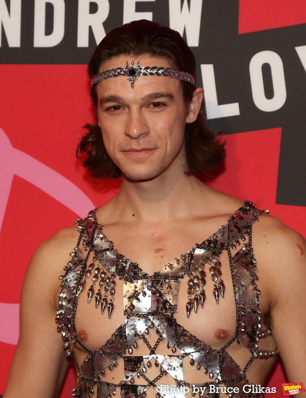 Photos: BAD CINDERELLA Cast & Creatives Walk the Red Carpet on Opening Night Image