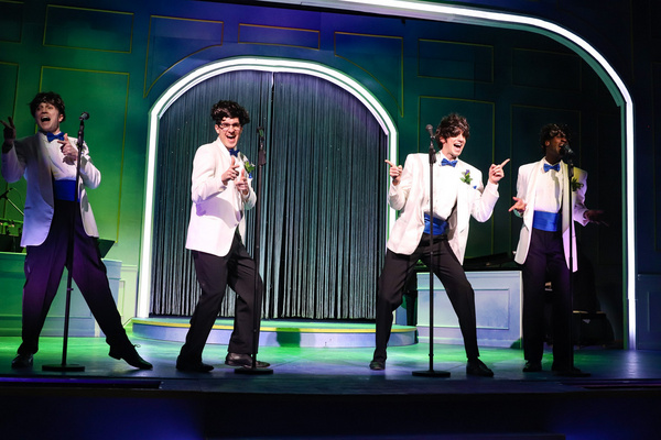 Photos: First Look At FOREVER PLAID At Plaza's Broadway Long Island Image