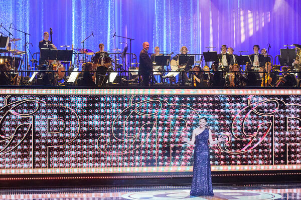 Photos: First Look at Sutton Foster Hosting GREAT PERFORMANCES 50th Anniversary Concert Image