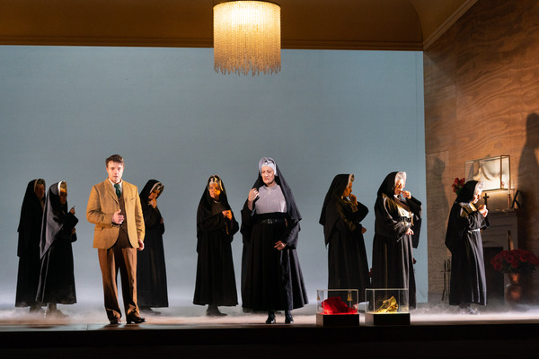 Photos: First Look At English National Opera's THE DEAD CITY (DIE TOTE STADT) Image