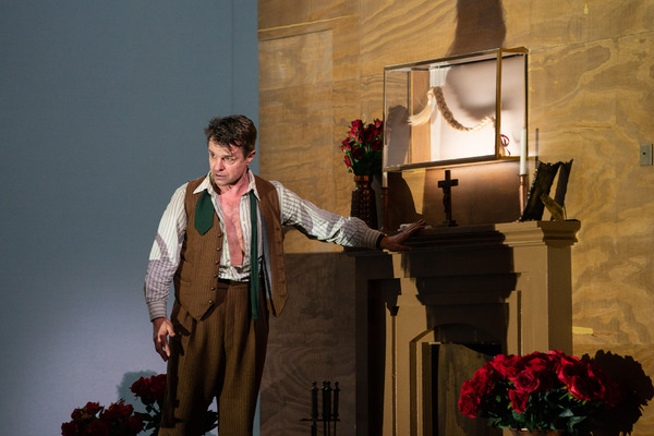 Photos: First Look At English National Opera's THE DEAD CITY (DIE TOTE STADT) Image