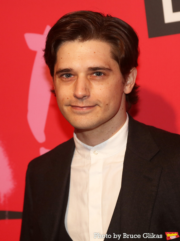 Photos: Stars Arrive on the BAD CINDERELLA Opening Night Red Carpet Image