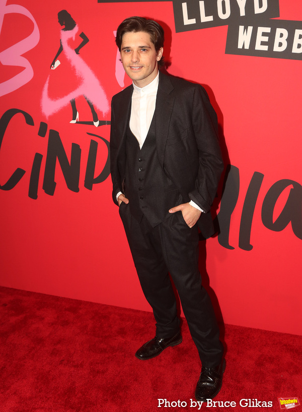 Photos: Stars Arrive on the BAD CINDERELLA Opening Night Red Carpet Image