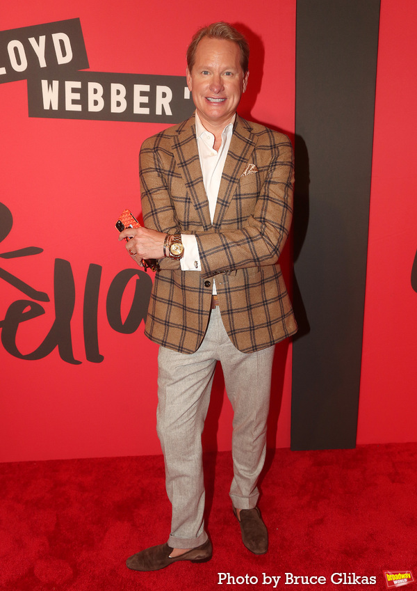 Photos: Stars Arrive on the BAD CINDERELLA Opening Night Red Carpet Image