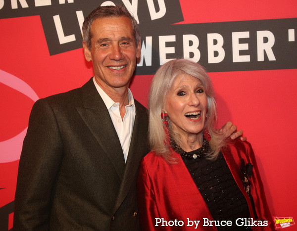 Photos: Stars Arrive on the BAD CINDERELLA Opening Night Red Carpet Image