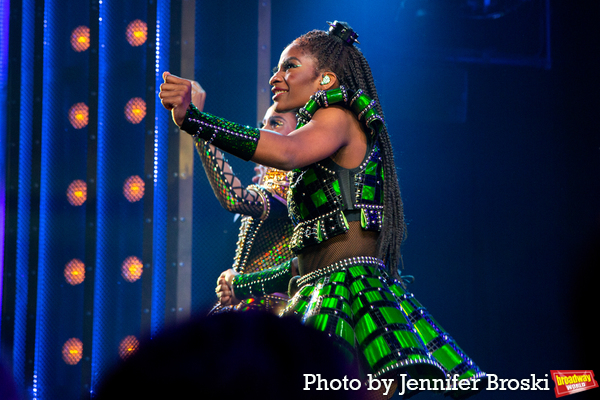 Photos: SIX Celebrates 600 Performances on Broadway Image