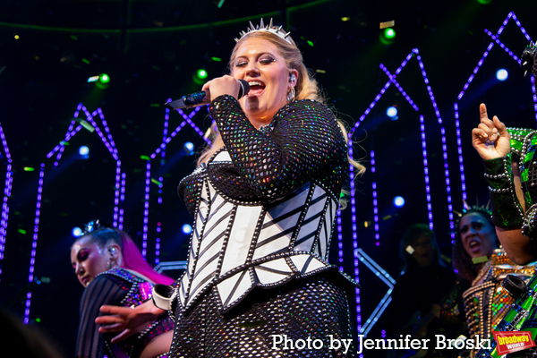 Photos: SIX Celebrates 600 Performances on Broadway Image