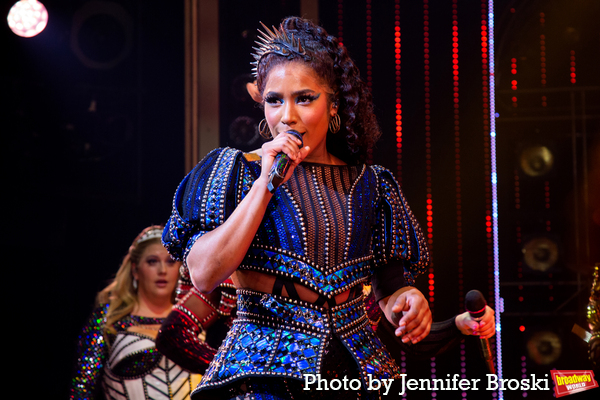 Photos: SIX Celebrates 600 Performances on Broadway Image