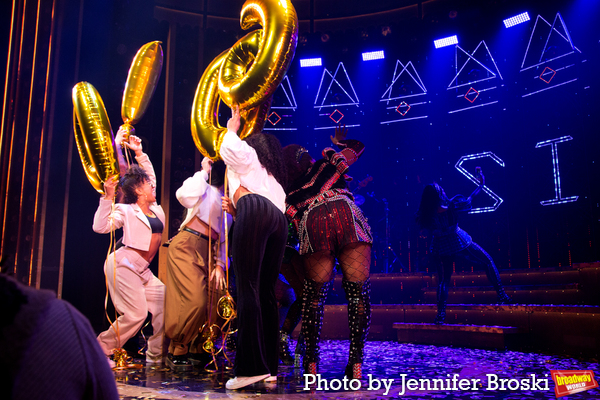 Photos: SIX Celebrates 600 Performances on Broadway Image
